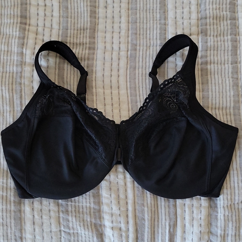 Brand new glamorise bra